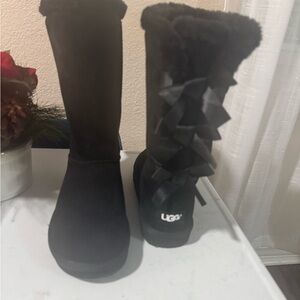 UGG Women's Black Winter Boots with Bow Detail